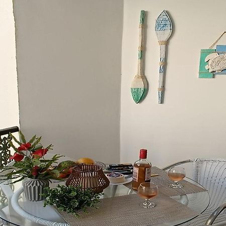 Toninhas - Condominio Wembley Tenis F201 Ubatuba Ngoại thất bức ảnh